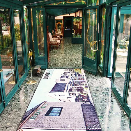 Hotel Mat's