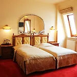 Mat's 3* Poznań