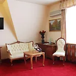 Mat's Hotell