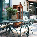 Mat's Hotell 3*