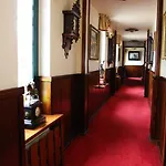 Mat's Hotell 3*