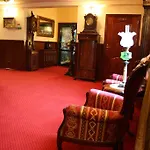 Mat's Hotell