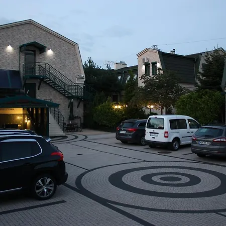 Hotel Mat's 3*
